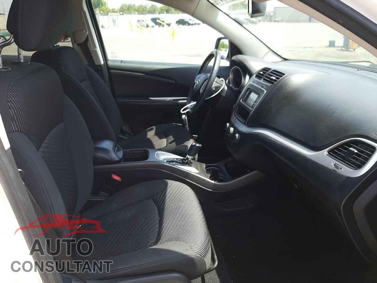 DODGE JOURNEY 2017 - 3C4PDCBB1HT620003