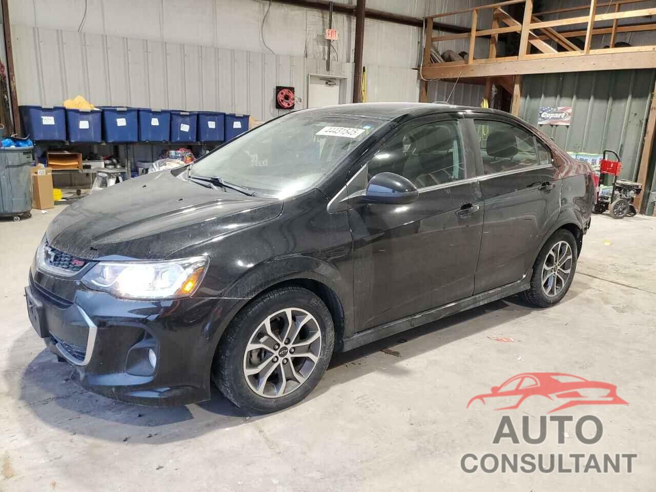 CHEVROLET SONIC 2018 - 1G1JD5SH2J4125299