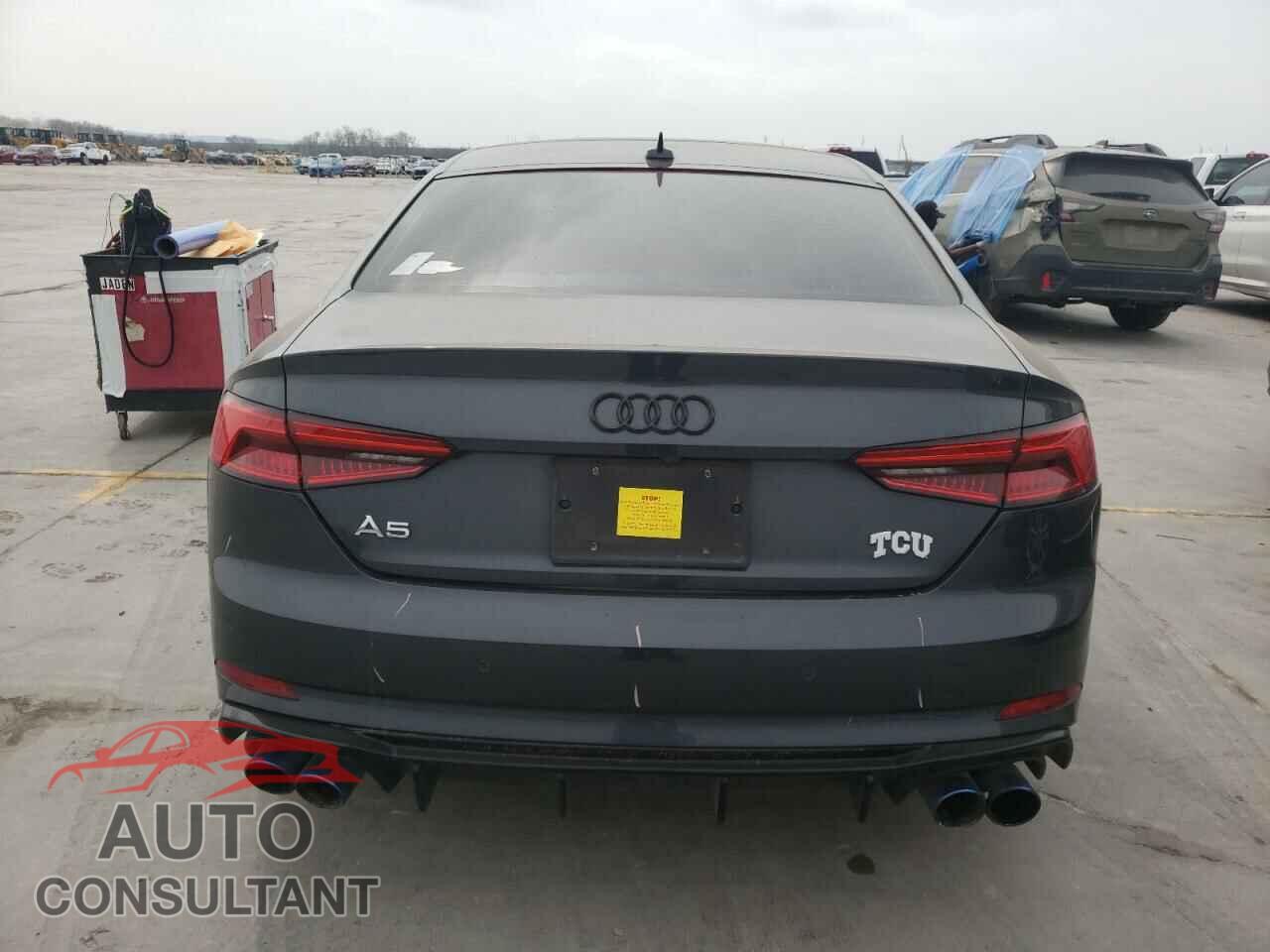 AUDI A5 2018 - WAUUNAF55JA004355