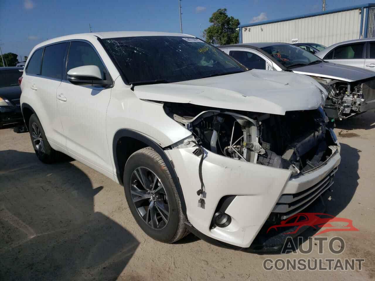 TOYOTA HIGHLANDER 2017 - 5TDZZRFH7HS200655