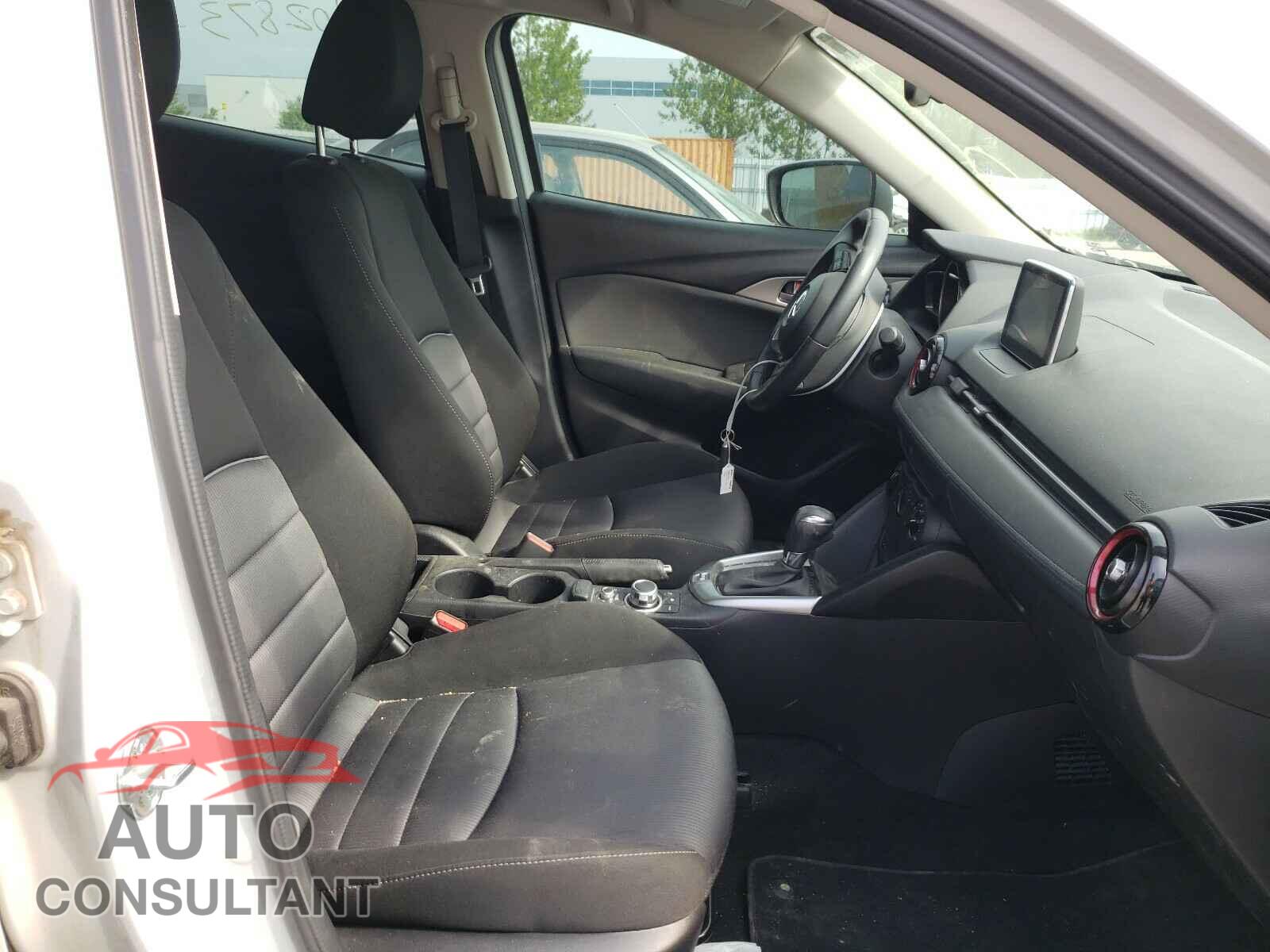 MAZDA CX-3 2017 - JM1DKFC74H0149840