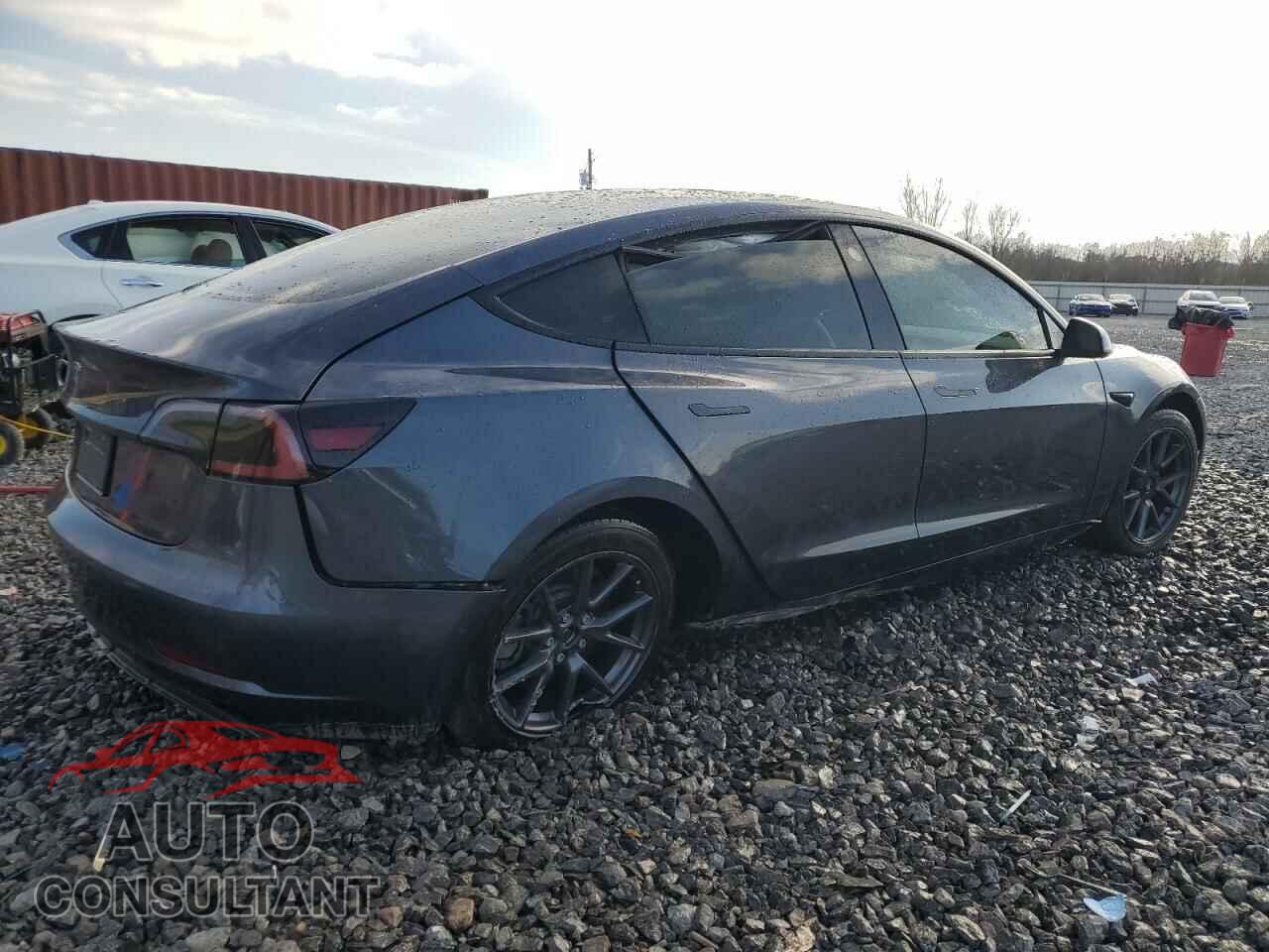 TESLA MODEL 3 2022 - 5YJ3E1EA8NF339698