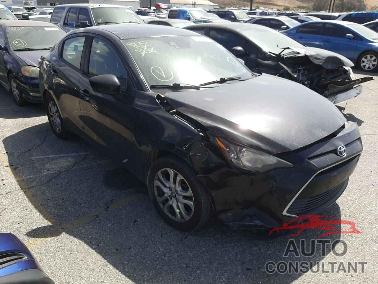 TOYOTA YARIS 2017 - 3MYDLBYV2HY183599