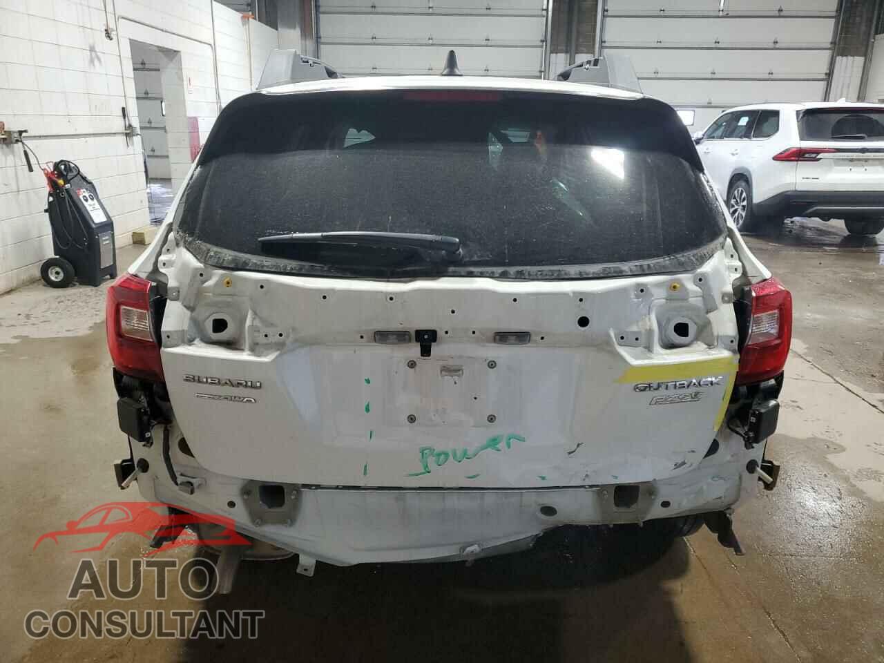 SUBARU OUTBACK 2017 - 4S4BSANC6H3385677