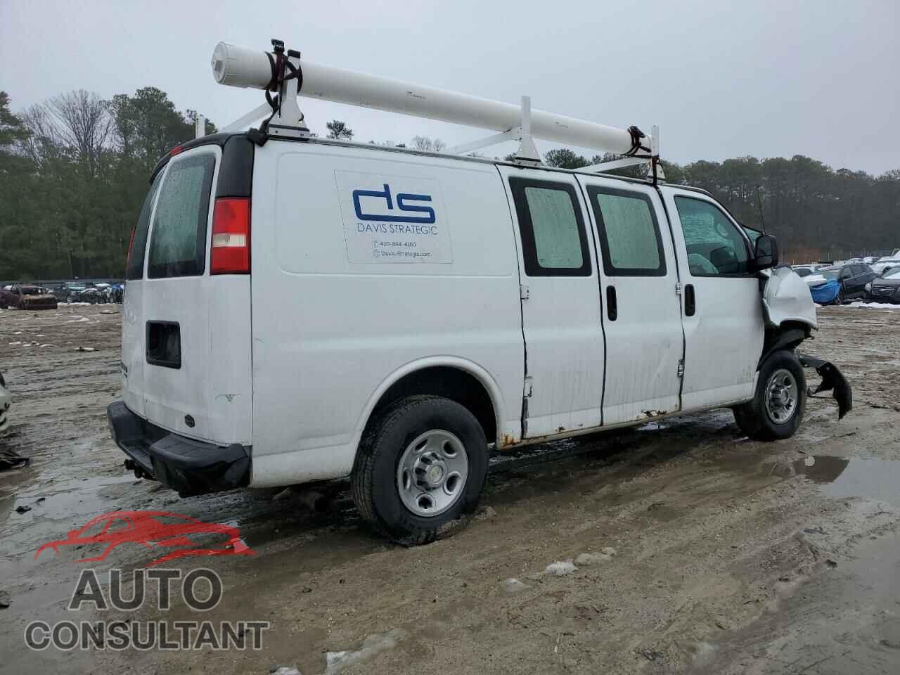 CHEVROLET EXPRESS 2013 - 1GCWGFCA0D1117820