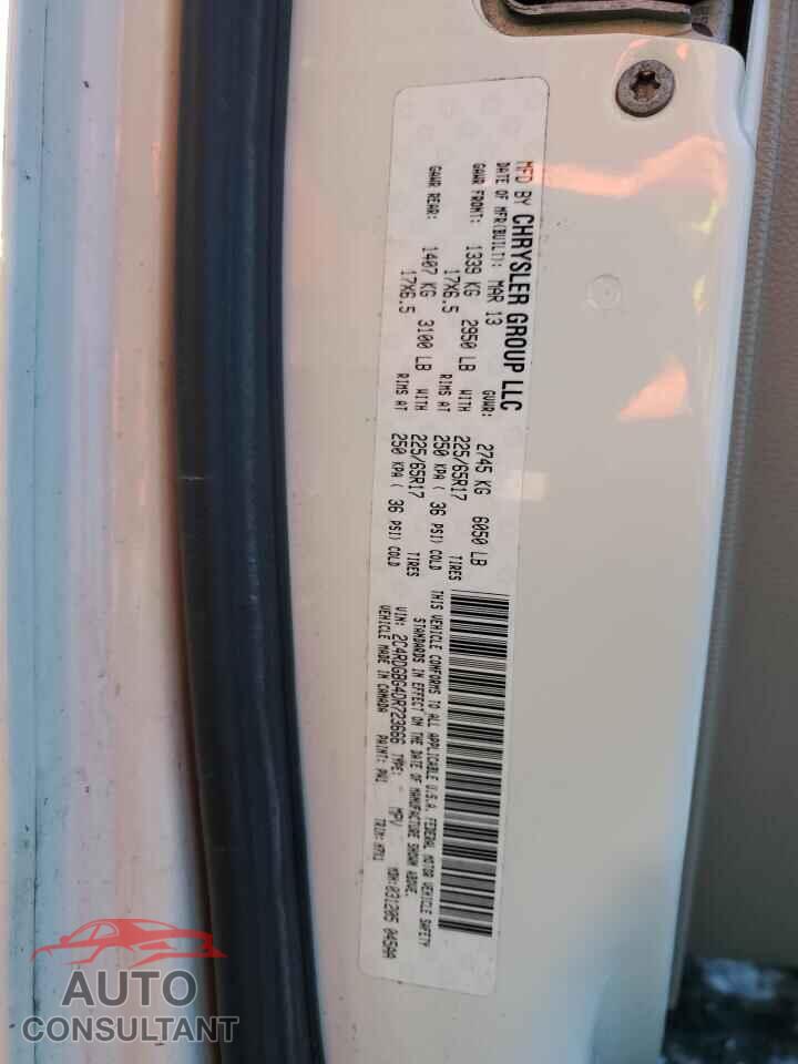 DODGE CARAVAN 2013 - 2C4RDGBG4DR723666
