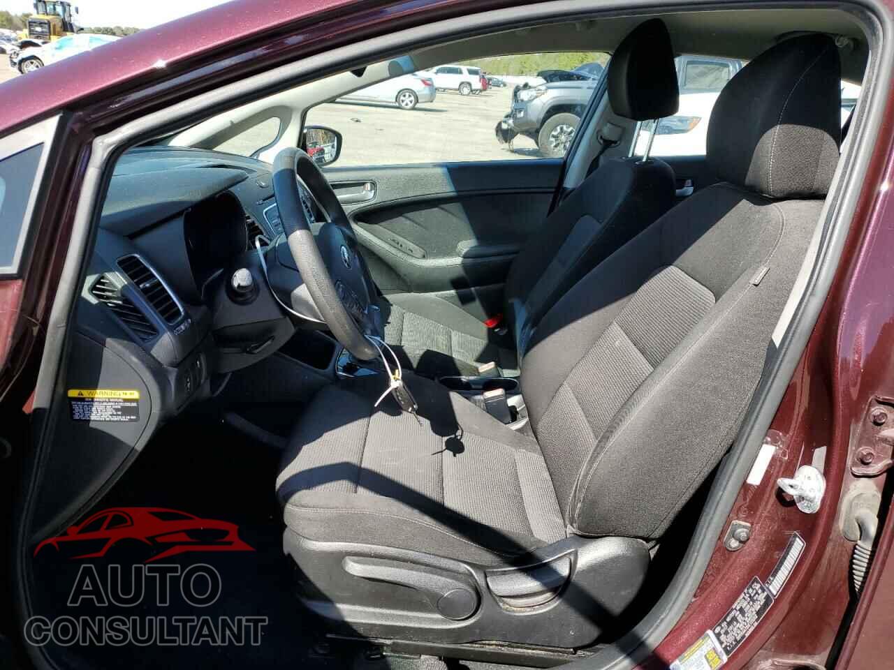 KIA FORTE 2017 - 3KPFK4A73HE133202