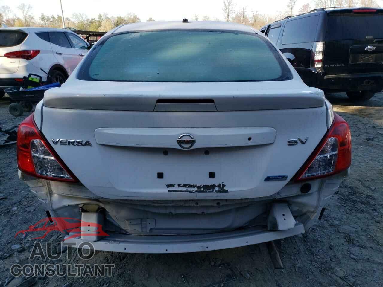 NISSAN VERSA 2016 - 3N1CN7AP4GL814932