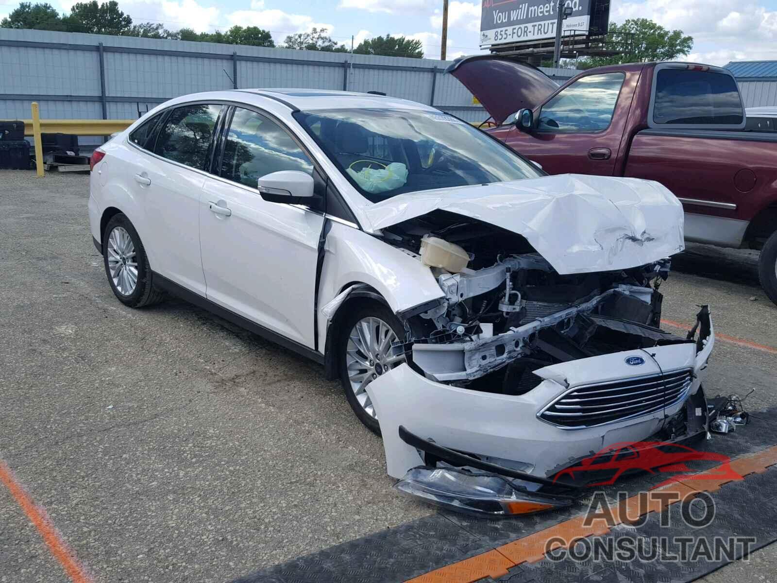 FORD FOCUS 2018 - 1FADP3J24JL250037