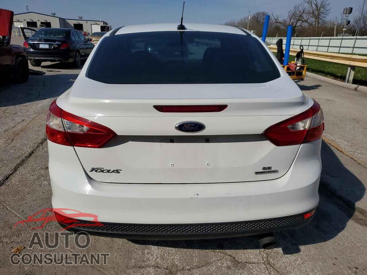 FORD FOCUS 2013 - 1FADP3F2XDL123712