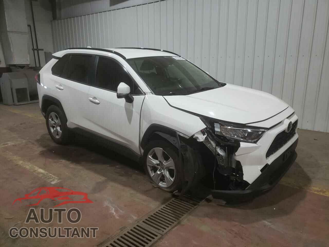 TOYOTA RAV4 2020 - JTMP1RFV2LD048633