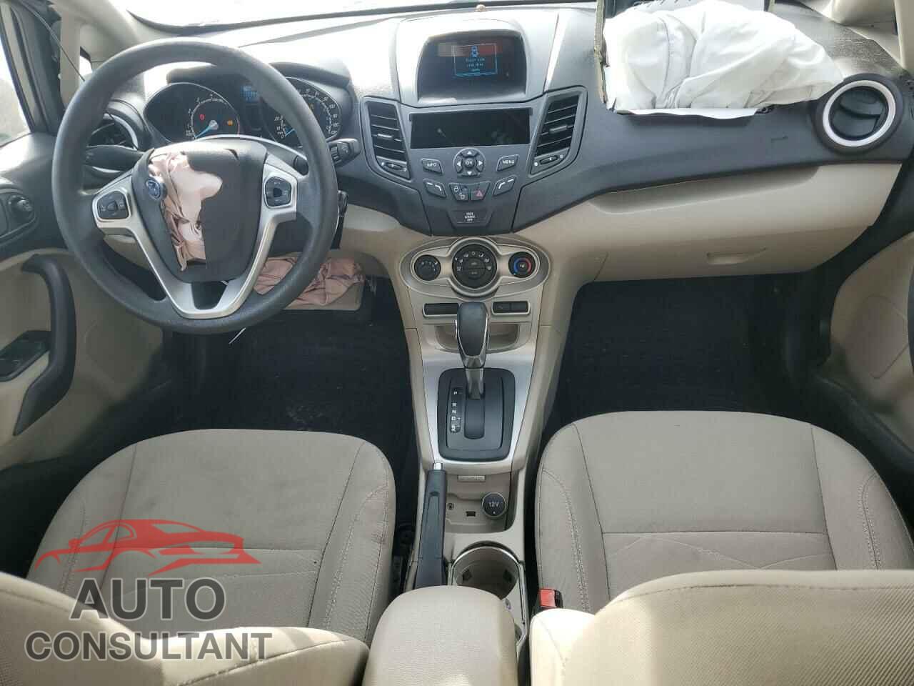 FORD FIESTA 2017 - 3FADP4EJ8HM167369