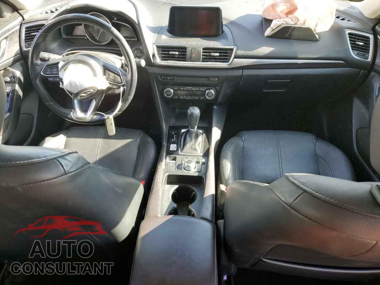 MAZDA 3 2017 - 3MZBN1M37HM134823