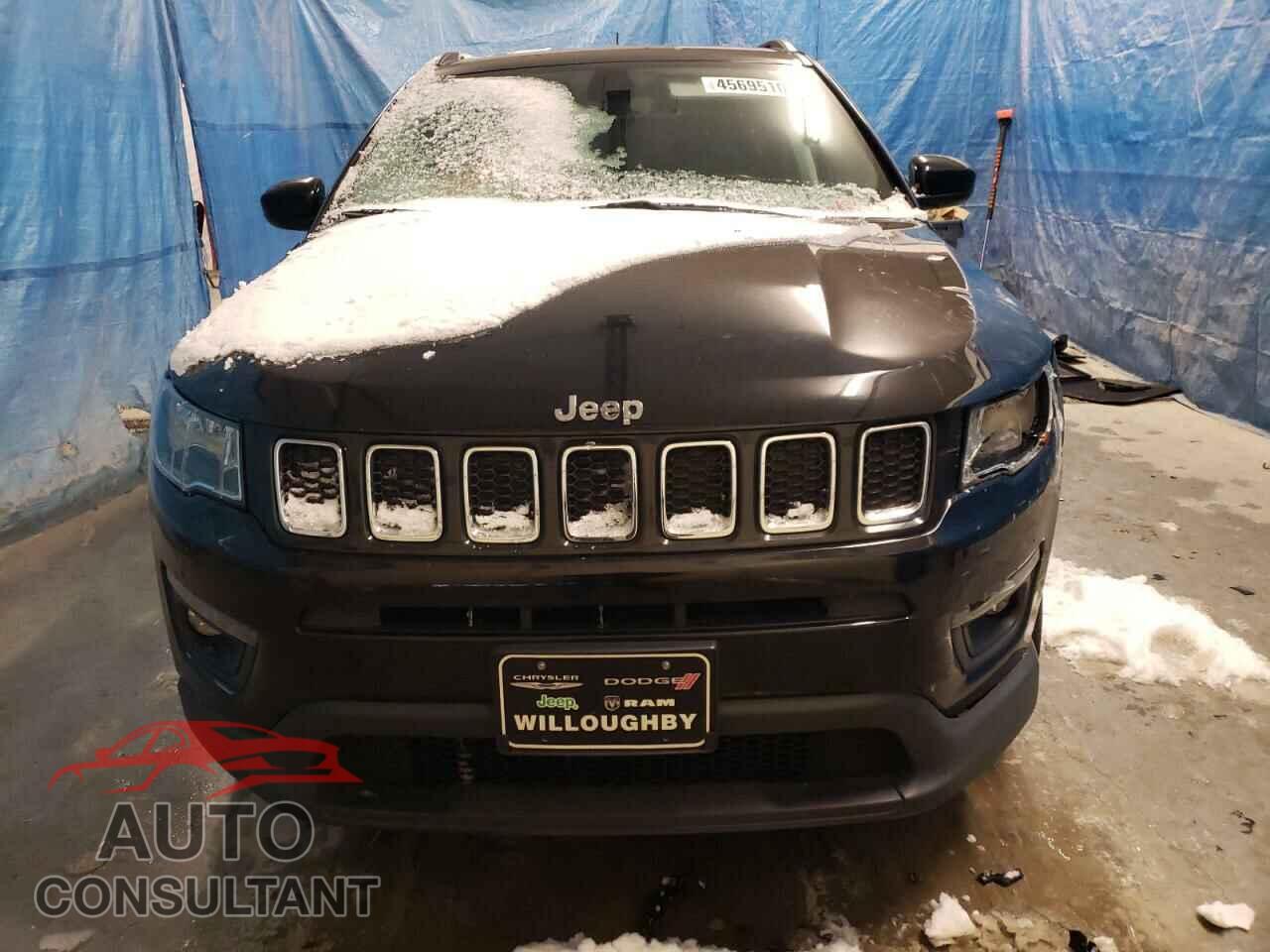 JEEP COMPASS 2018 - 3C4NJDBB0JT455184