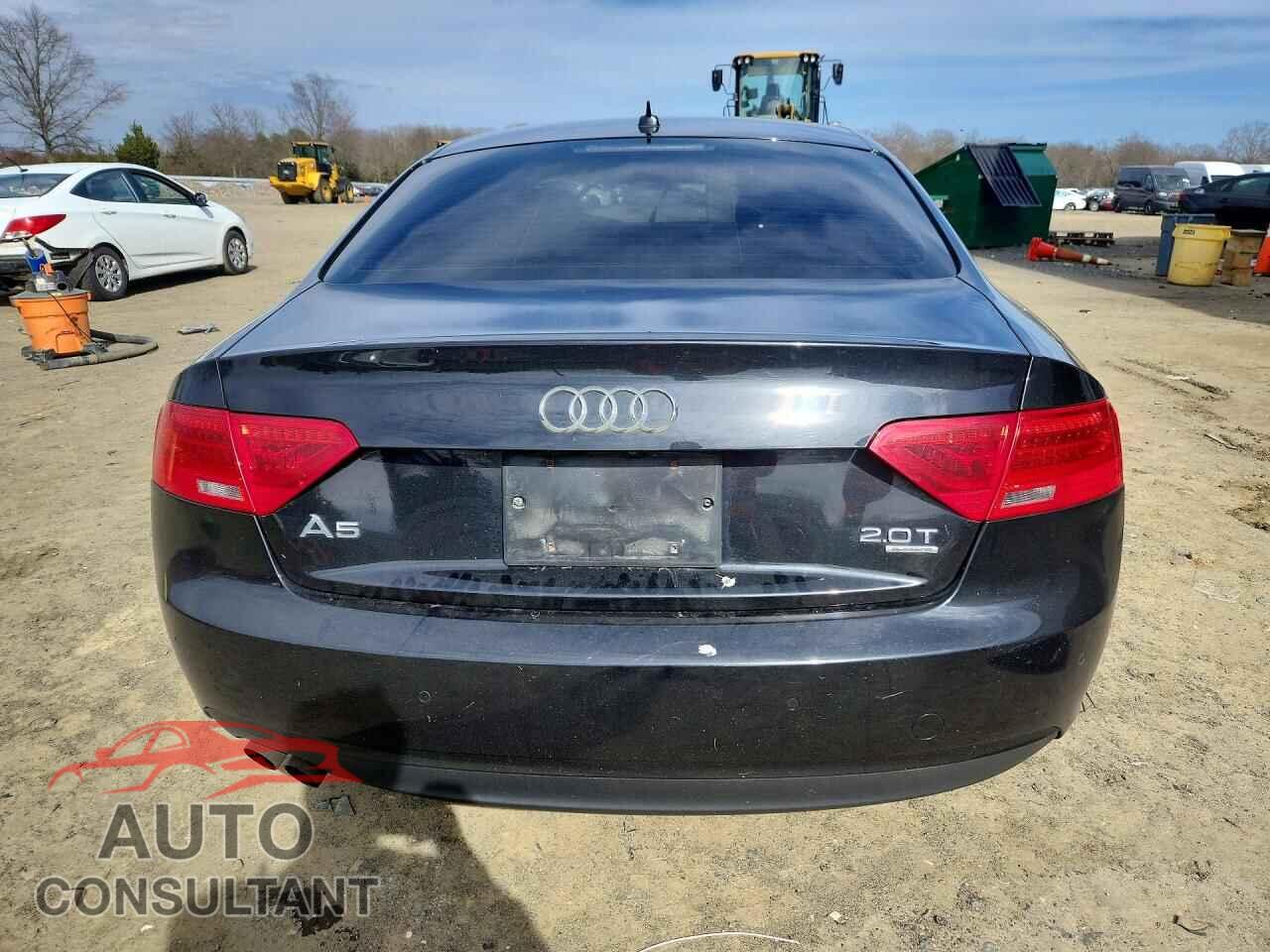 AUDI A5 2013 - WAUVFAFR2DA008078