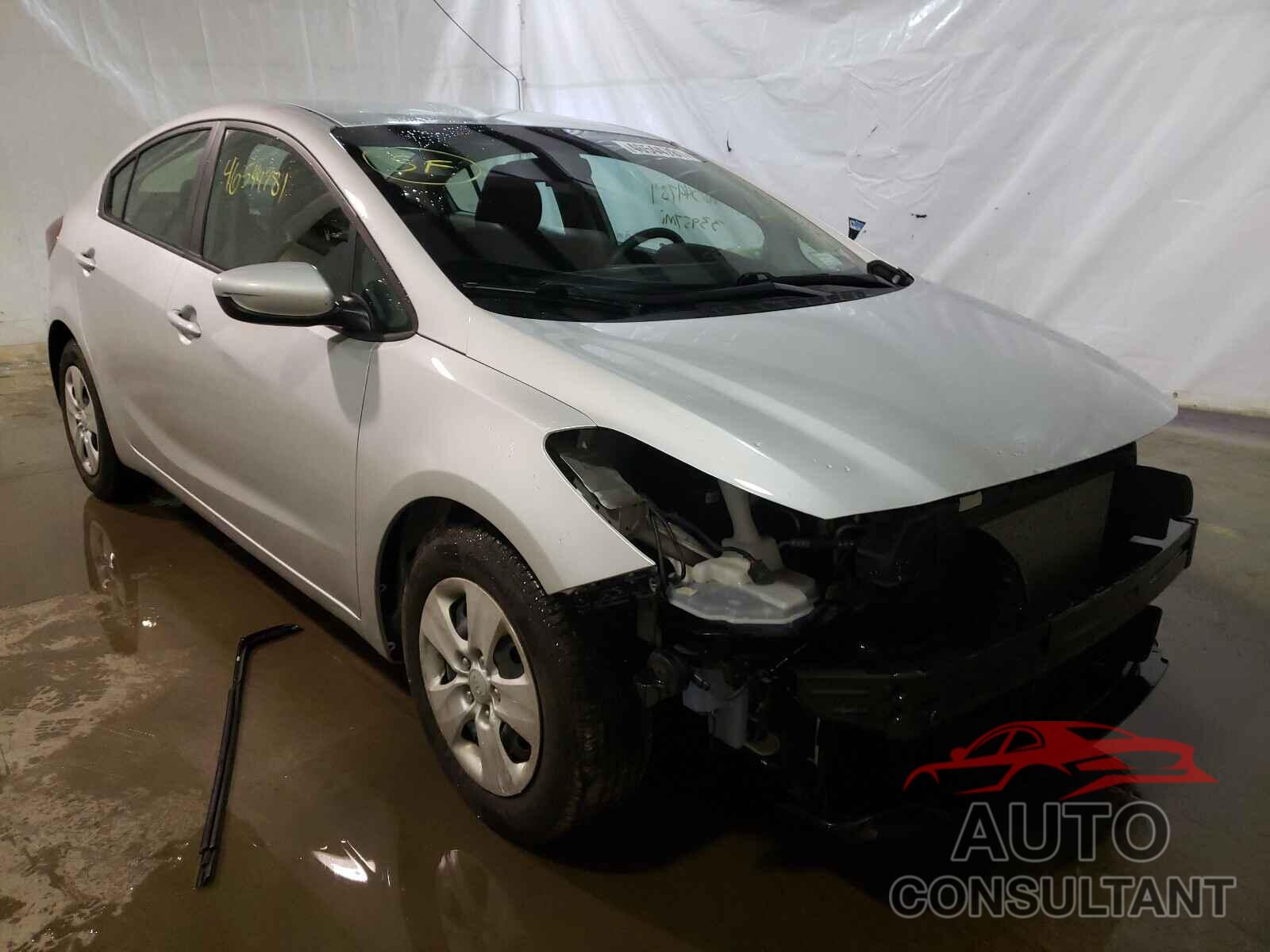 KIA FORTE 2018 - 3KPFK4A73JE183569