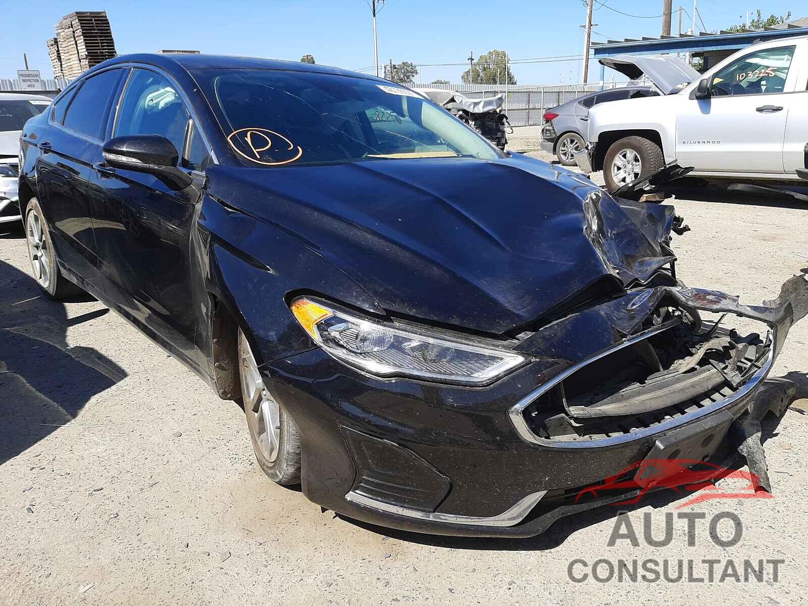 FORD FUSION 2019 - 3FA6P0CD4KR141943