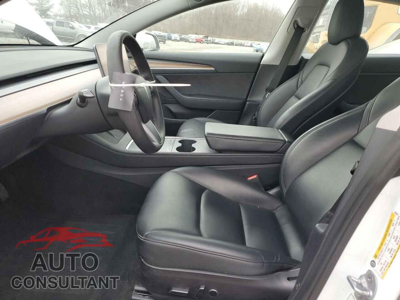 TESLA MODEL 3 2022 - 5YJ3E1EA5NF324625