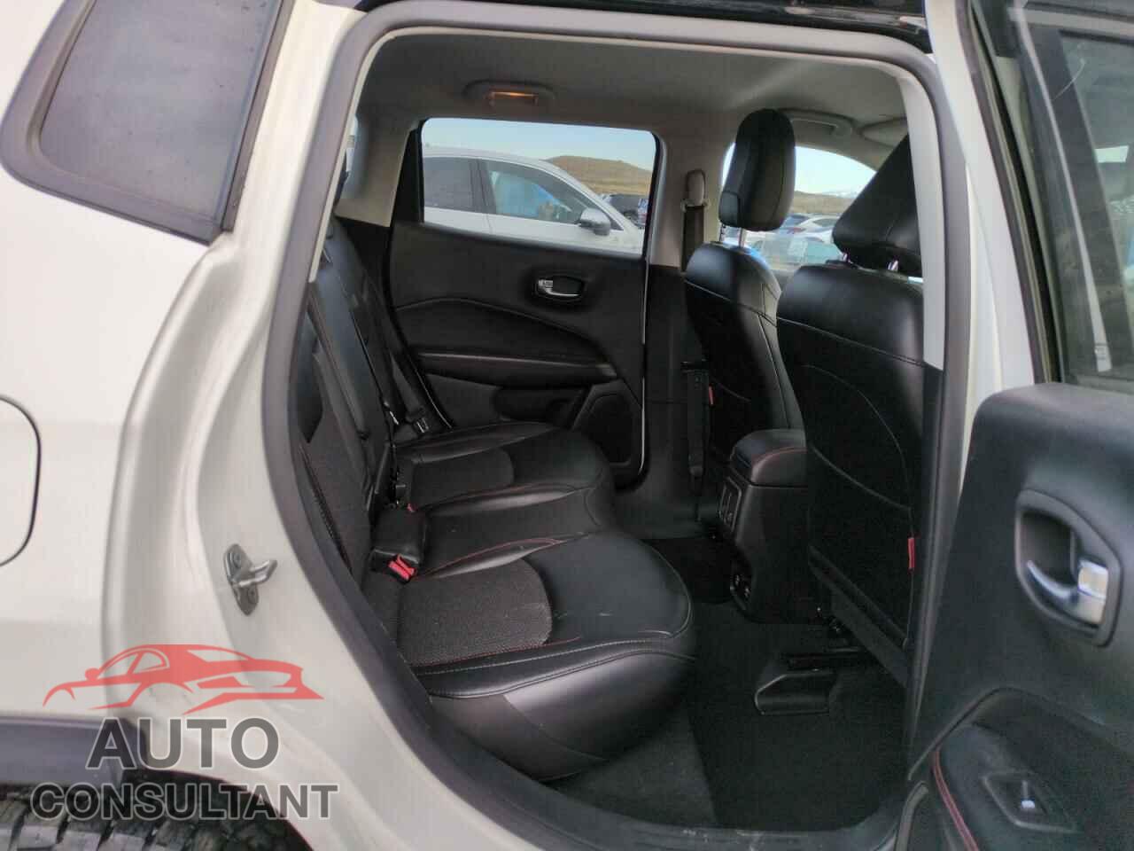 JEEP COMPASS 2020 - 3C4NJDDB0LT177645