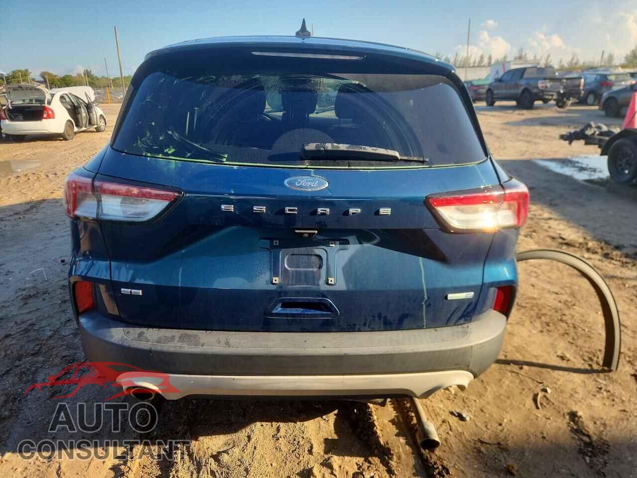 FORD ESCAPE 2020 - 1FMCU9G65LUA04327