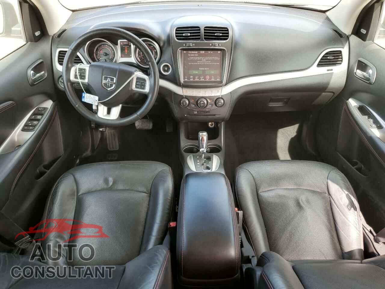 DODGE JOURNEY 2015 - 3C4PDCEG0FT669357