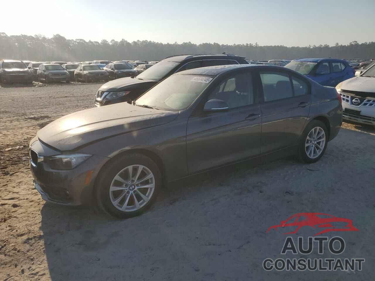 BMW 3 SERIES 2017 - WBA8A3C37HA067155