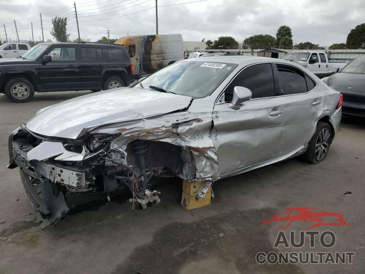 LEXUS IS 2019 - JTHBA1D20K5094330