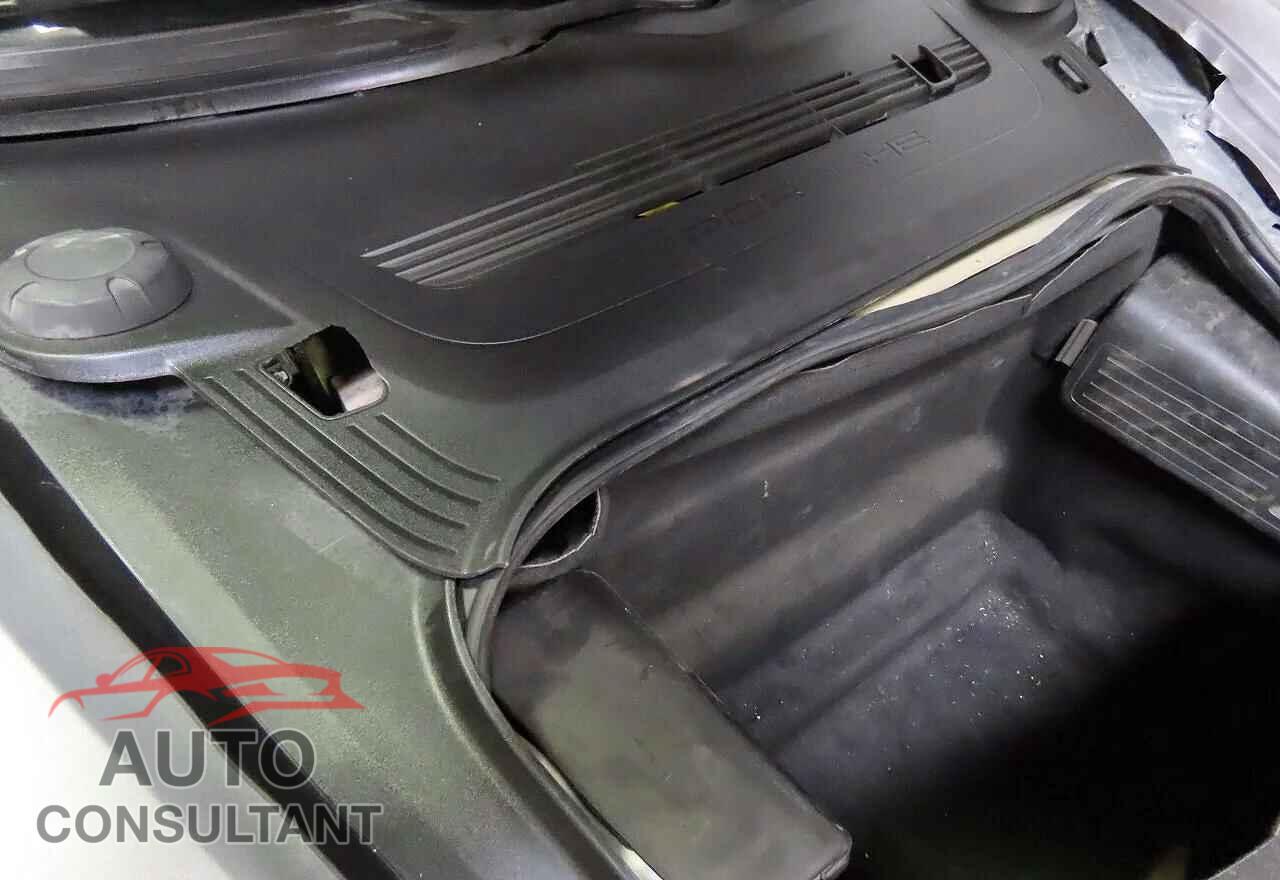 PORSCHE BOXSTER 2017 - WP0CA2A89HS221493