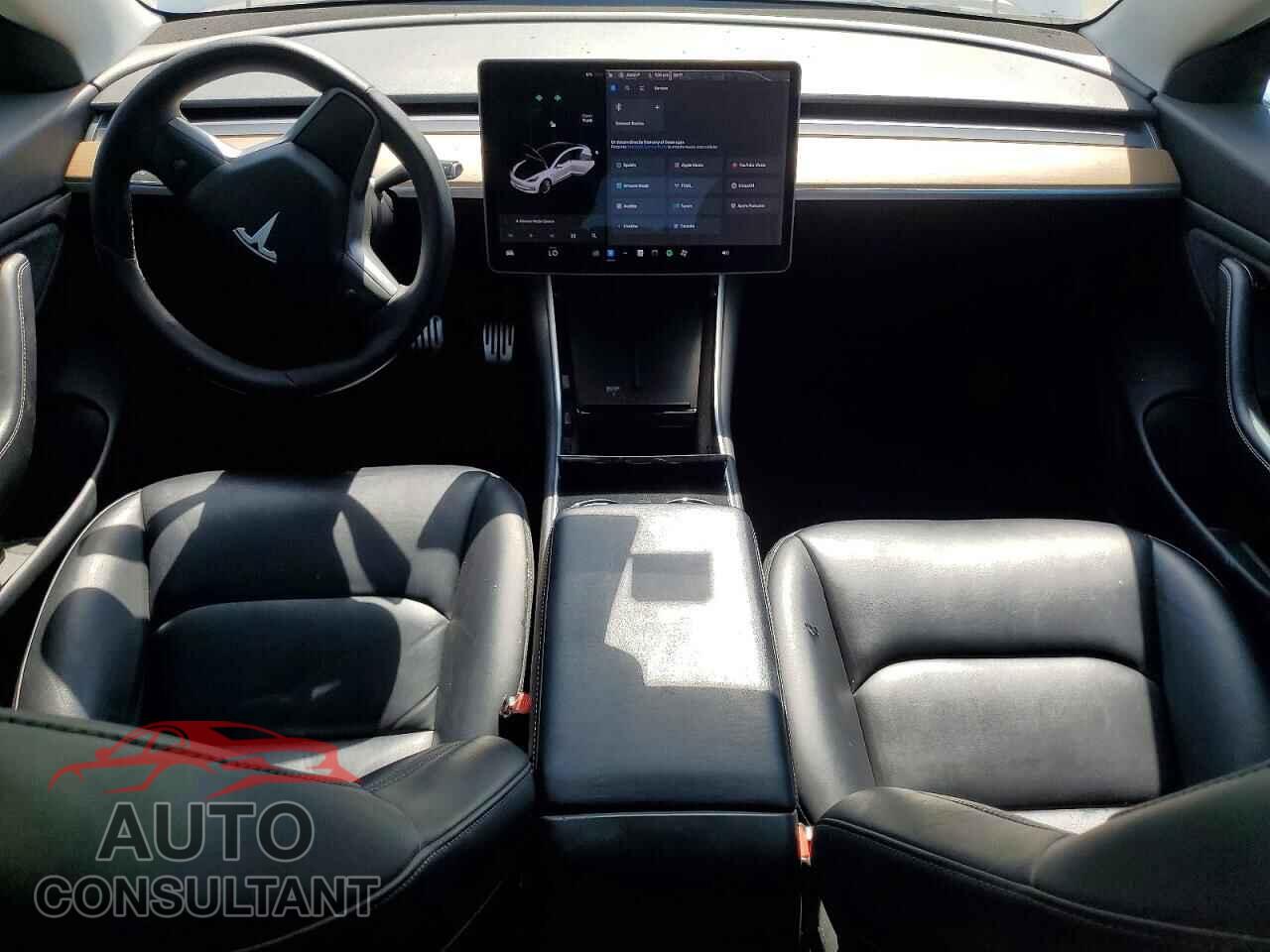 TESLA MODEL 3 2019 - 5YJ3E1EA6KF472584