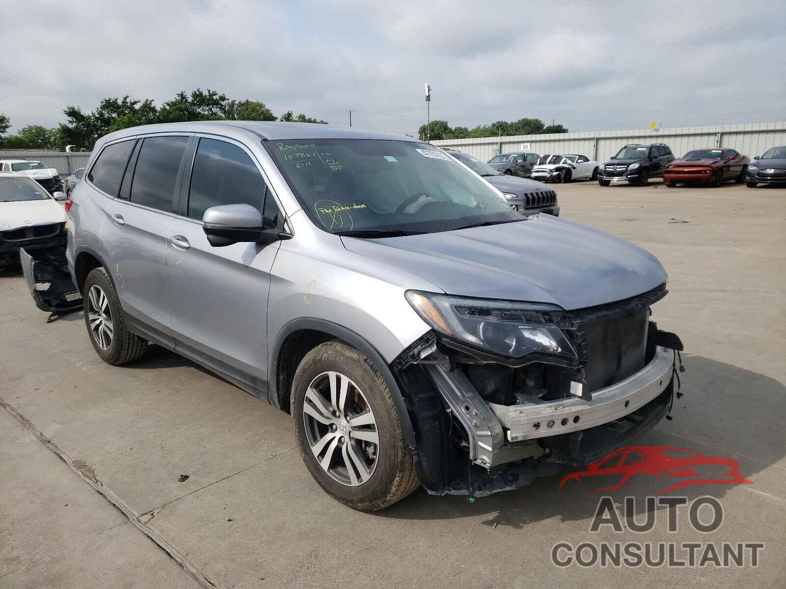 HONDA PILOT 2017 - 5FNYF5H51HB016543