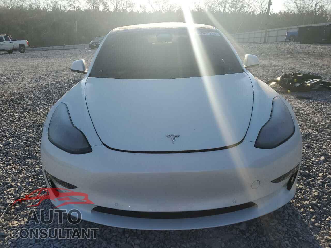 TESLA MODEL 3 2021 - 5YJ3E1EA6MF048552