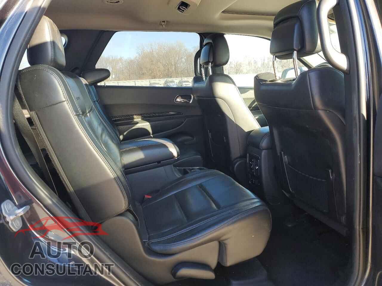 DODGE DURANGO 2013 - 1C4SDJET5DC565807