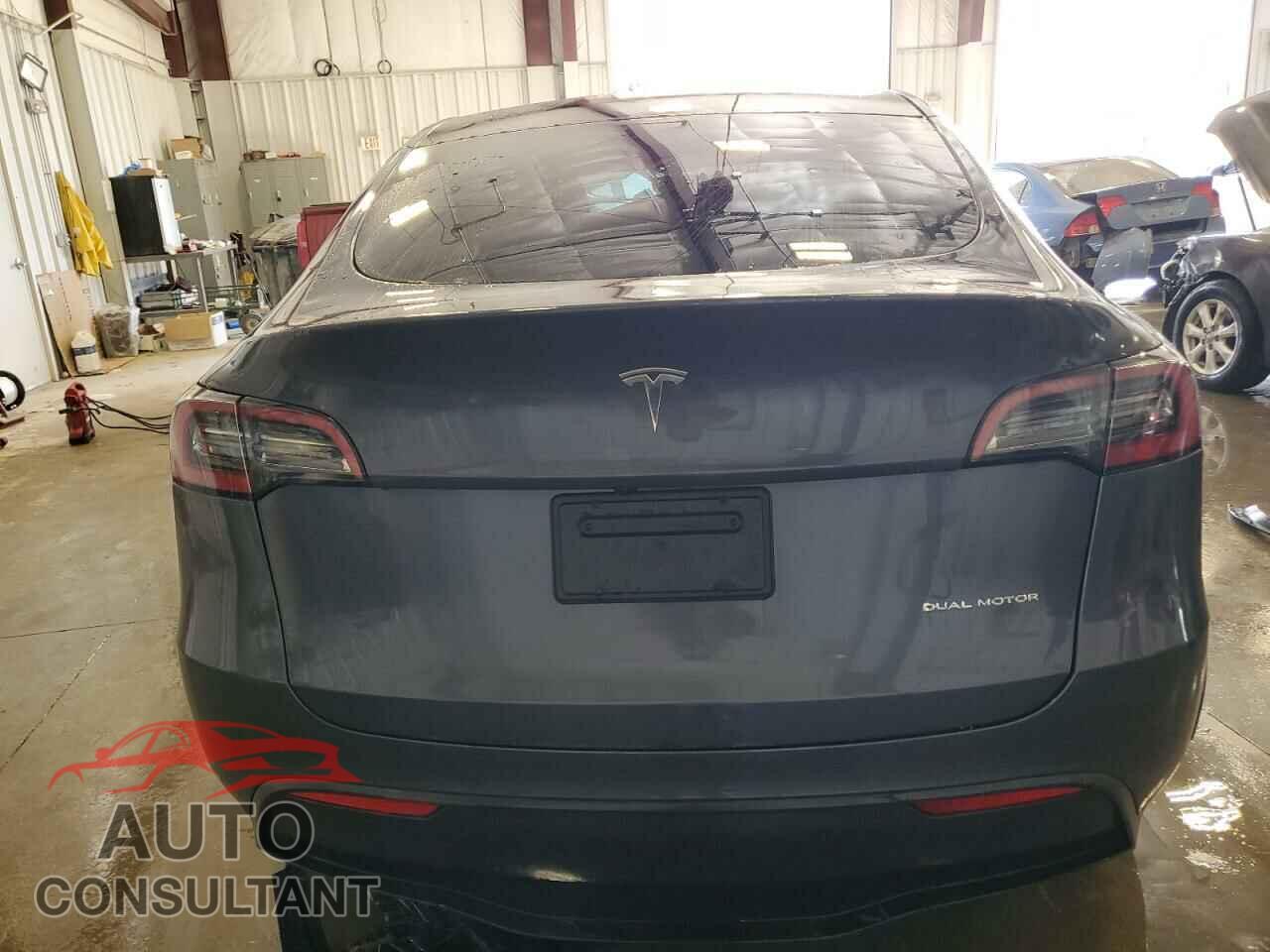 TESLA MODEL Y 2023 - 7SAYGAEE9PF980013