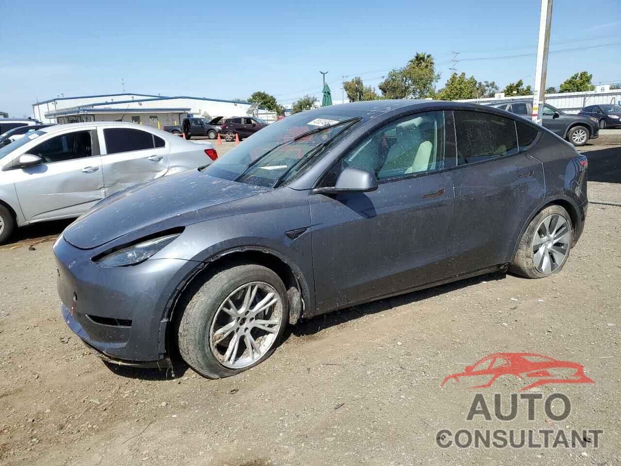 TESLA MODEL Y 2023 - 7SAYGAEE8PF660343