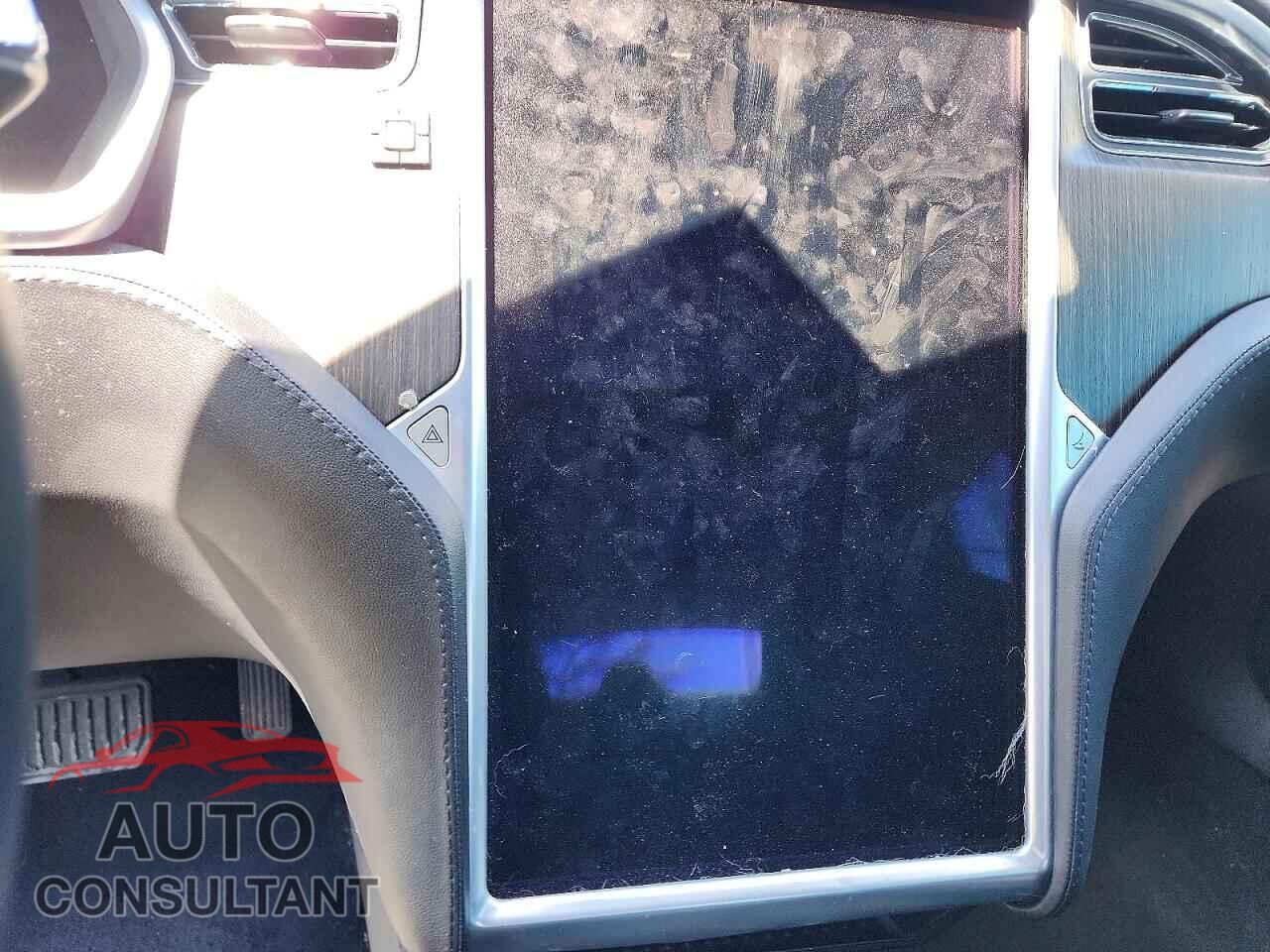 TESLA MODEL S 2013 - 5YJSA1CN3DFP03442