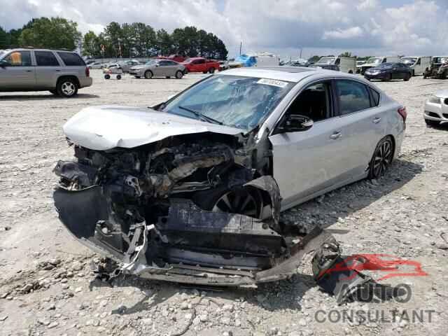 NISSAN ALTIMA 2017 - 1N4AL3AP4HC288436