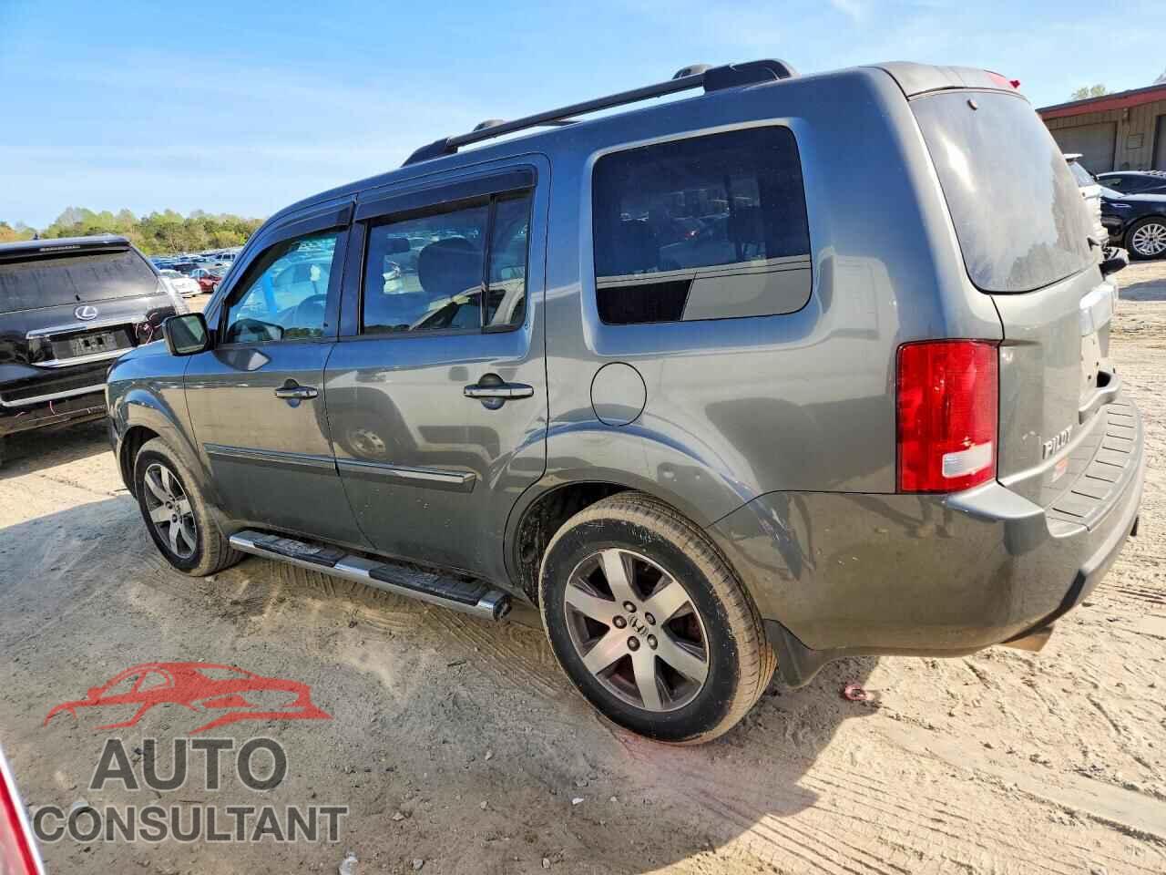 HONDA PILOT 2009 - 5FNYF48699B009537