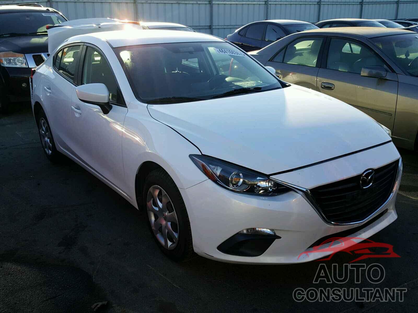 MAZDA 3 2015 - 3MZBM1U74FM197106