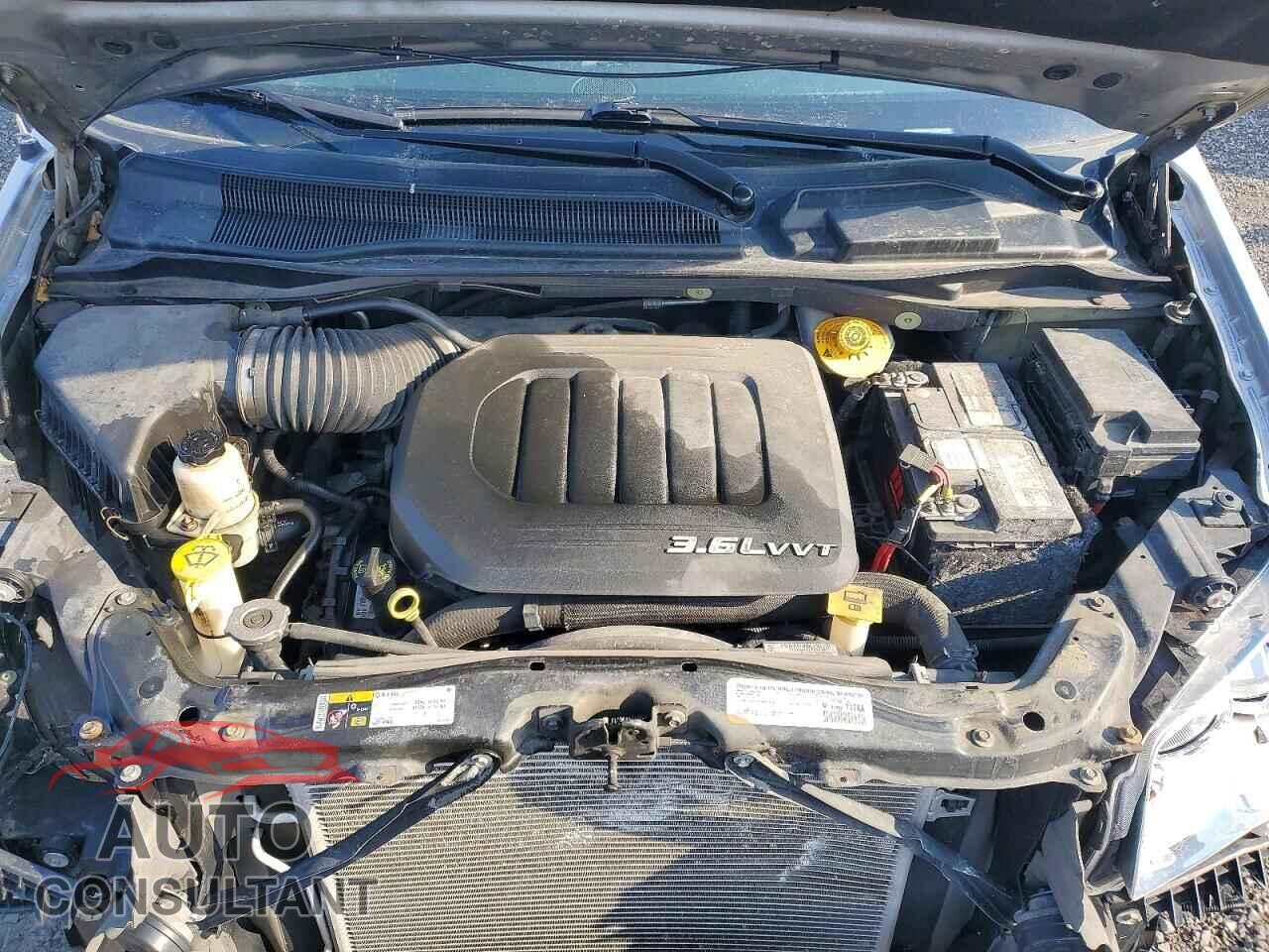 DODGE CARAVAN 2015 - 2C4RDGBG8FR579946