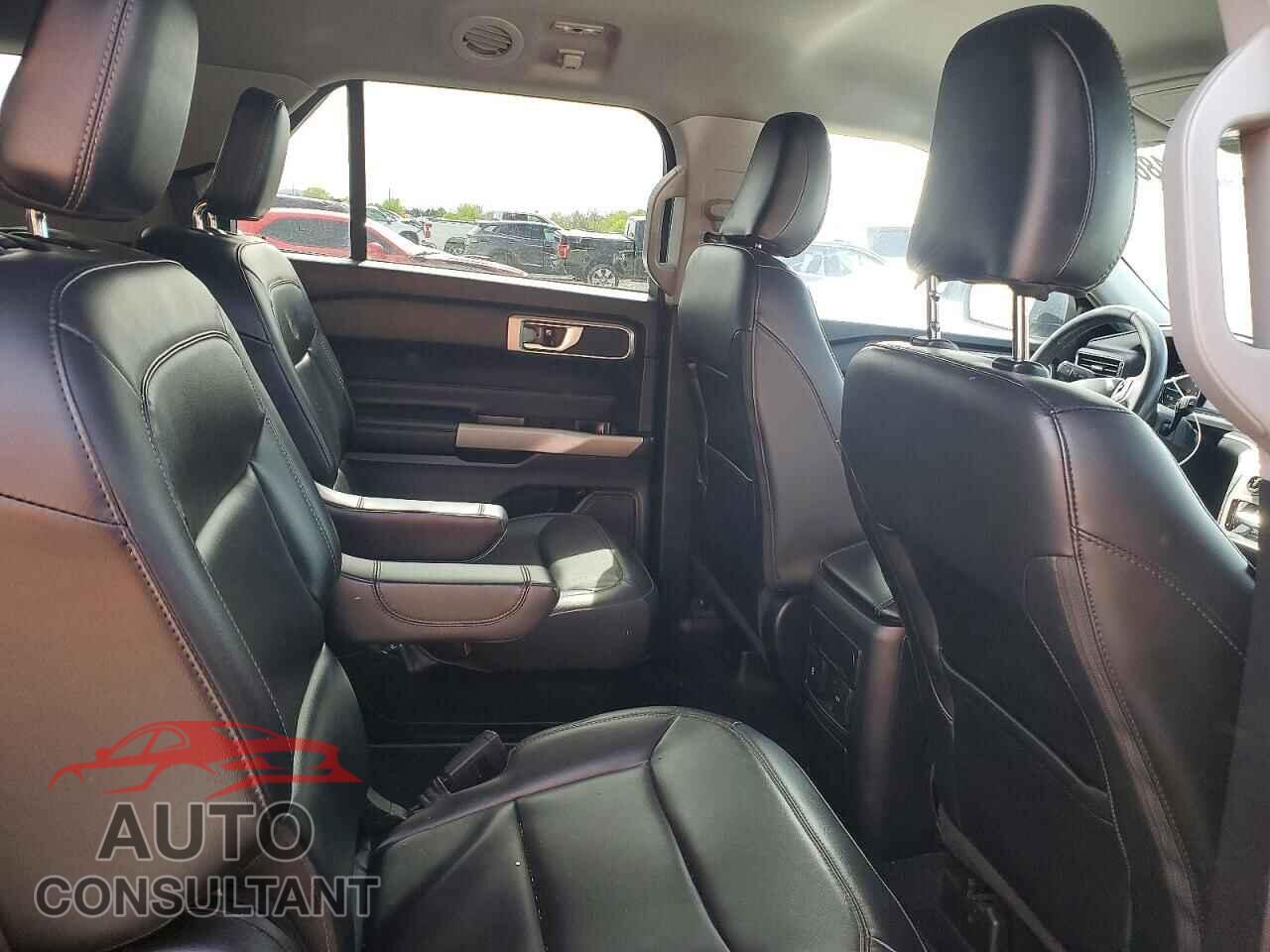 FORD EXPLORER 2023 - 1FMSK7DH8PGC31561