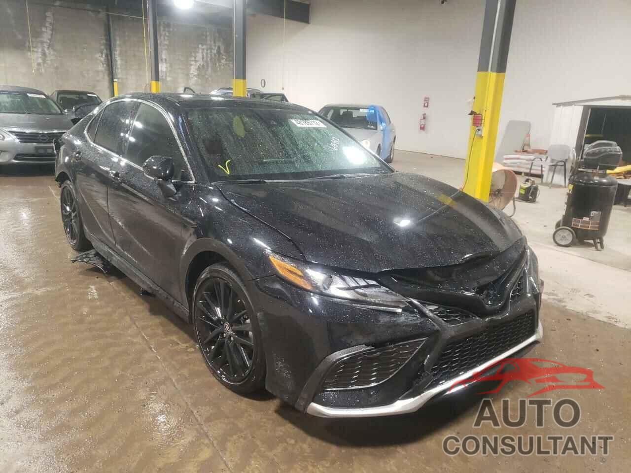 TOYOTA CAMRY 2022 - 4T1K61AK9NU020241