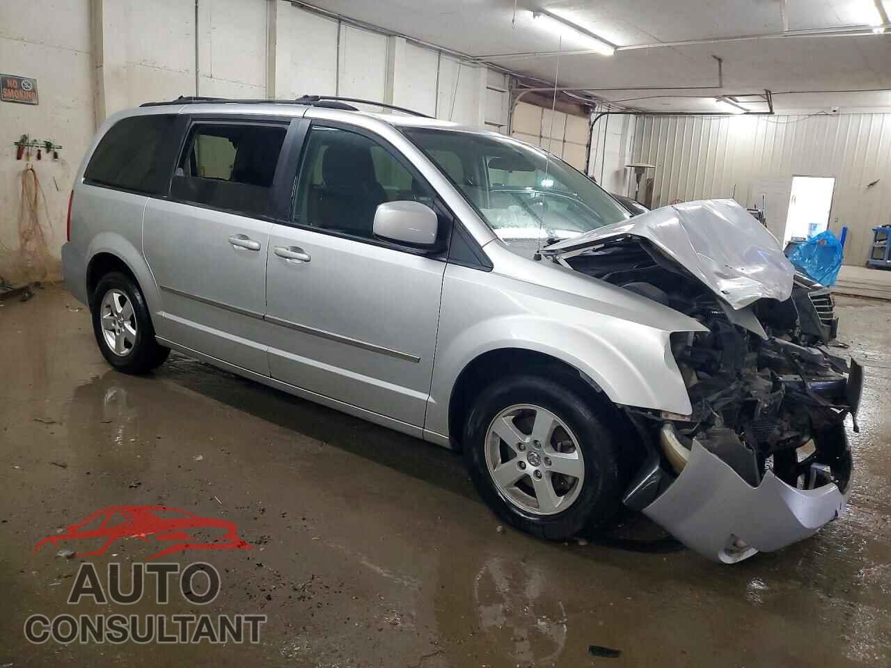 DODGE CARAVAN 2010 - 2D4RN5D11AR475689