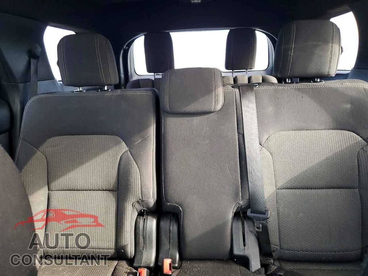 FORD EXPLORER 2018 - 1FM5K7D82JGB47854