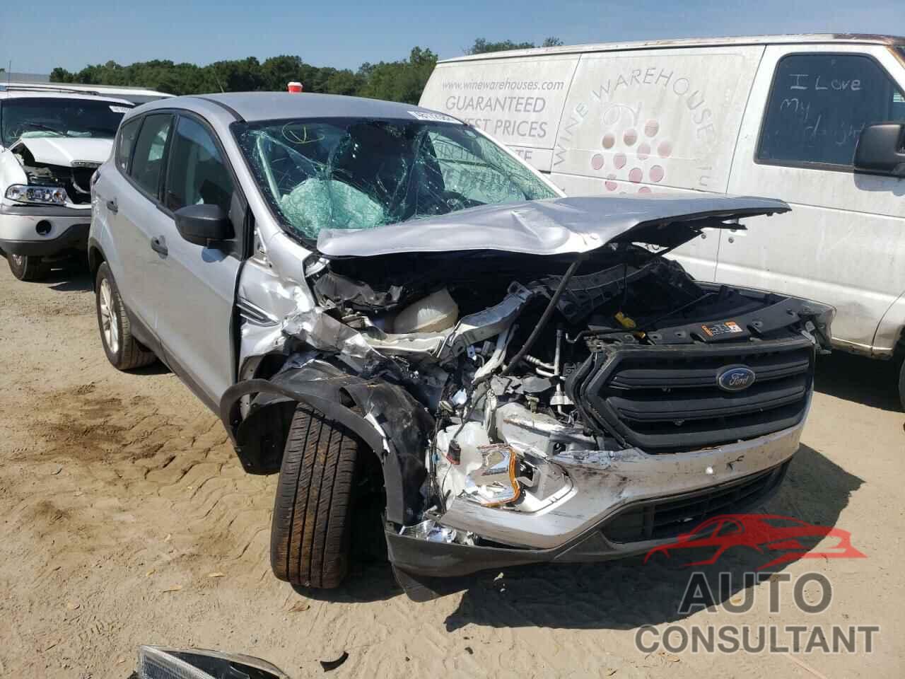 FORD ESCAPE 2018 - 1FMCU0F72JUB05022