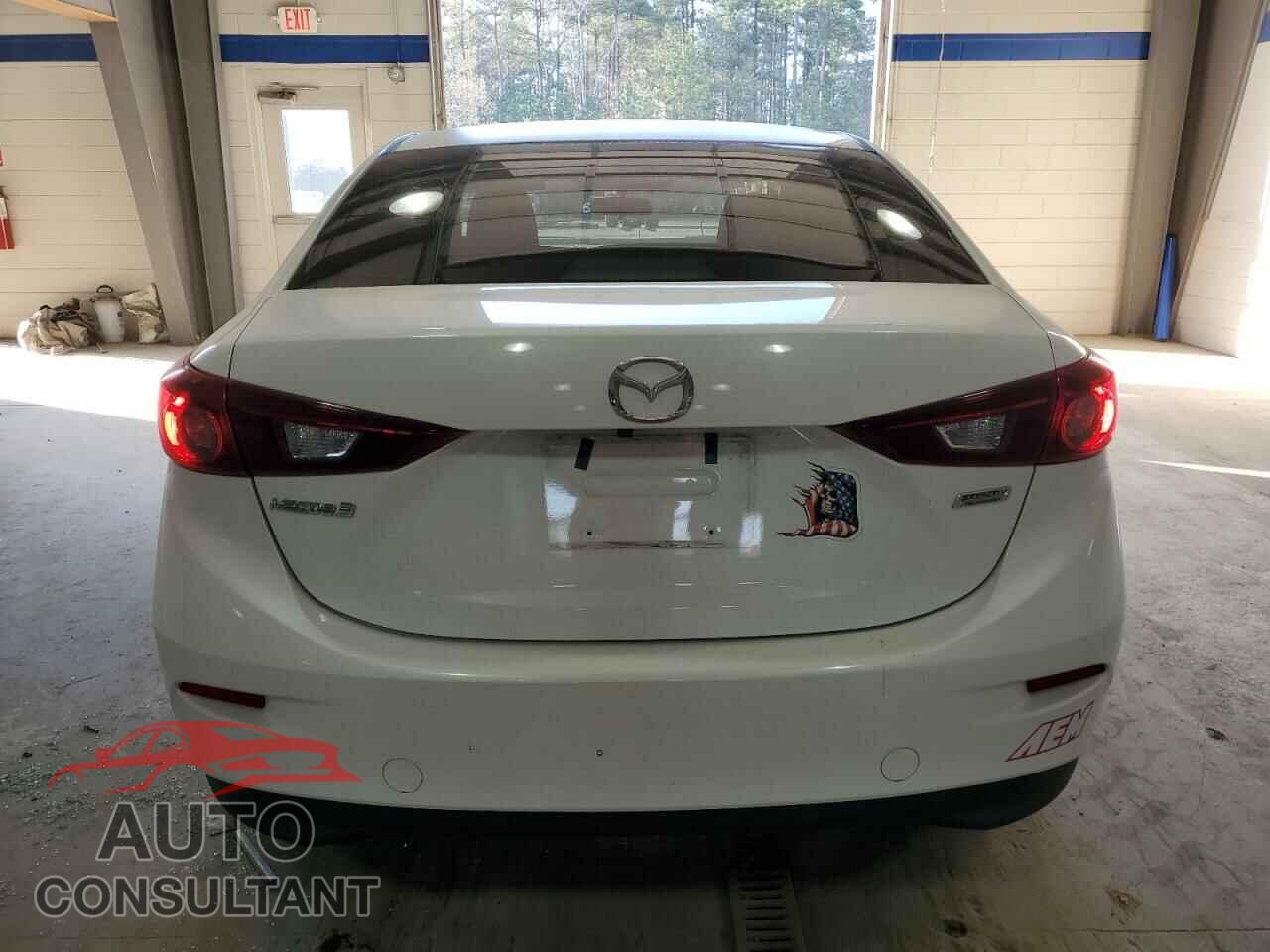 MAZDA 3 2017 - 3MZBN1U79HM134132