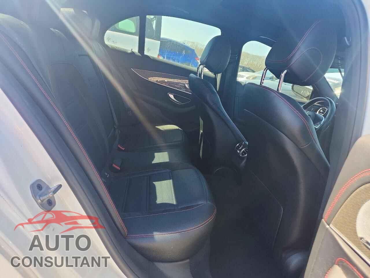 MERCEDES-BENZ E-CLASS 2018 - WDDZF6EB2JA477341