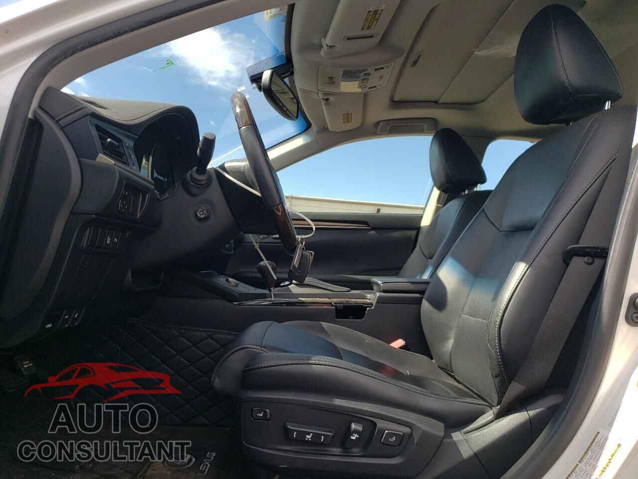LEXUS ES350 2014 - JTHBK1GG4E2134466