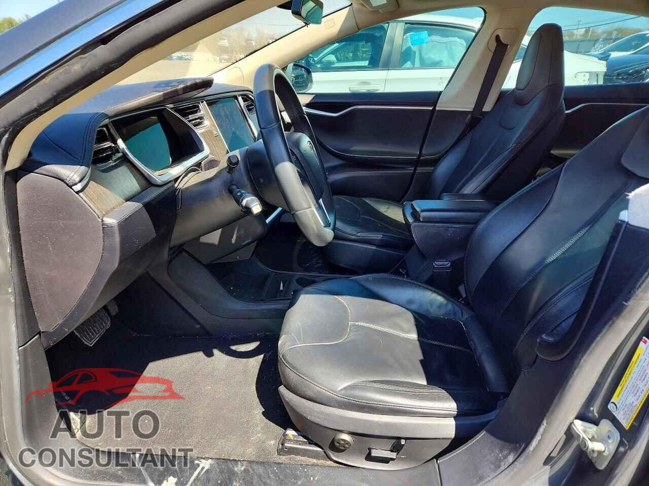 TESLA MODEL S 2013 - 5YJSA1CN3DFP03442