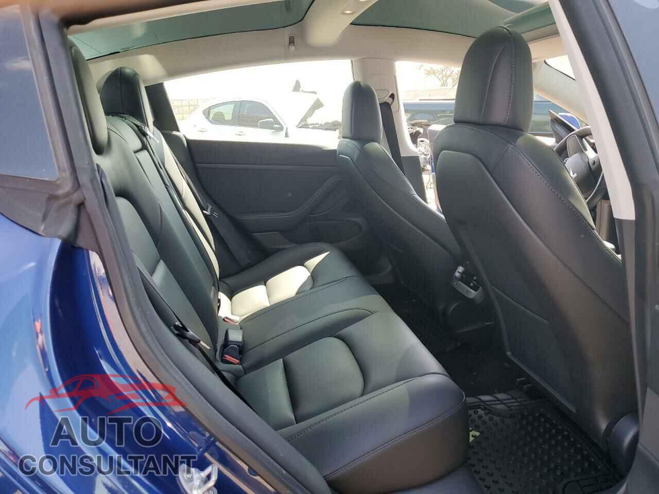 TESLA MODEL 3 2020 - 5YJ3E1EA0LF705862