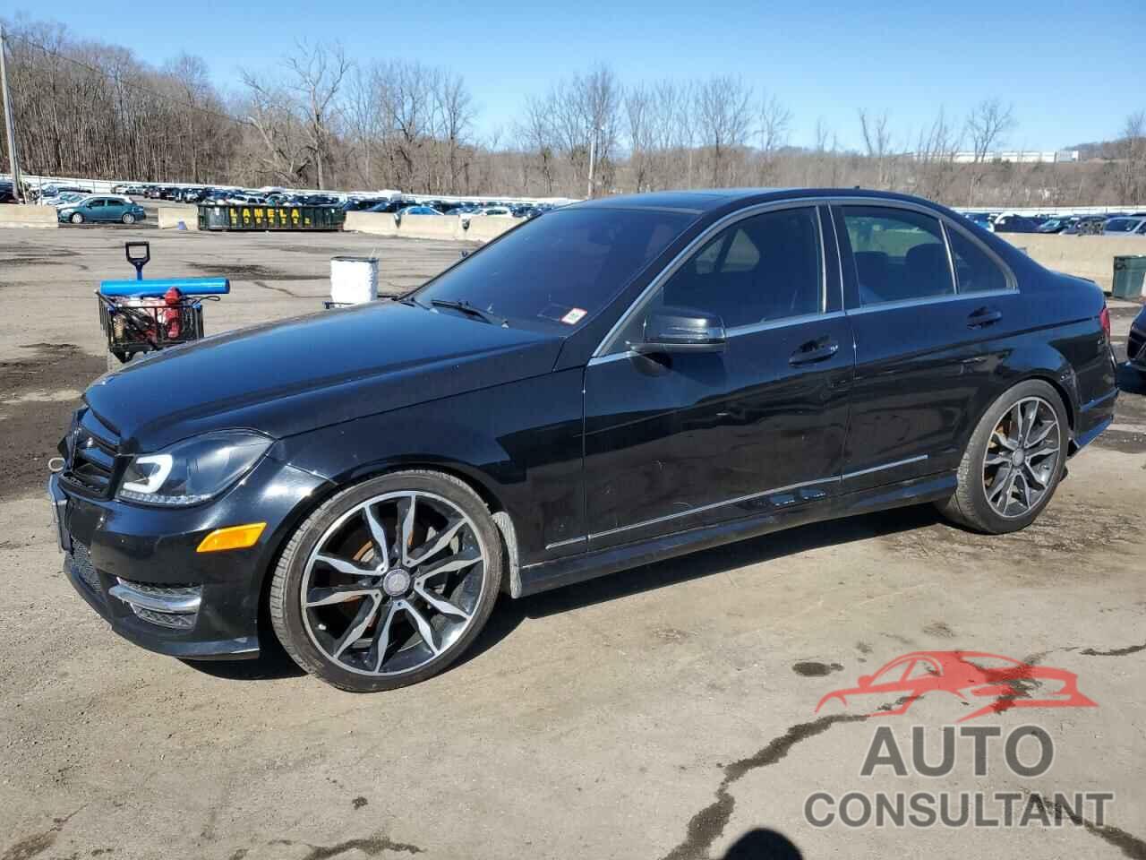 MERCEDES-BENZ C-CLASS 2014 - WDDGF8AB8EA912507